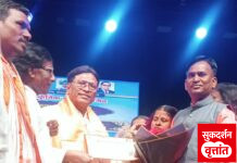 लोककलावंत सांस्कृतिक मंच मुंबई आयोजित लोककला महोत्सव 2026 मध्ये संगीतकार शिवराज साने यांना प्रमाणपत्र देऊन सन्मान