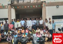 मूल नगर परिषदेत कंत्राटी सफाई कामगारांचे बेमुदत धरणे आंदोलन न्याय्य व वैधानिक मागण्यांसाठी INTUC आक्रमक ; ३ सप्टेंबर पासून आंदोलनाला सुरुवात